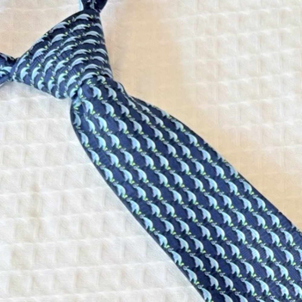 Tom James Mens 100% Silk Necktie Blue Navy Woven Abstract Penguins Tie USA 60"